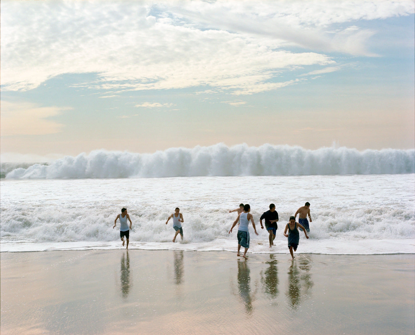 SUMMER WAVES - Venice Beach 2003
