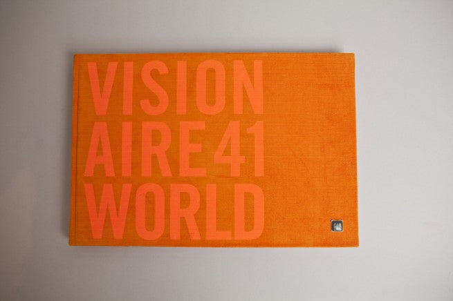 VISIONAIRE – The World