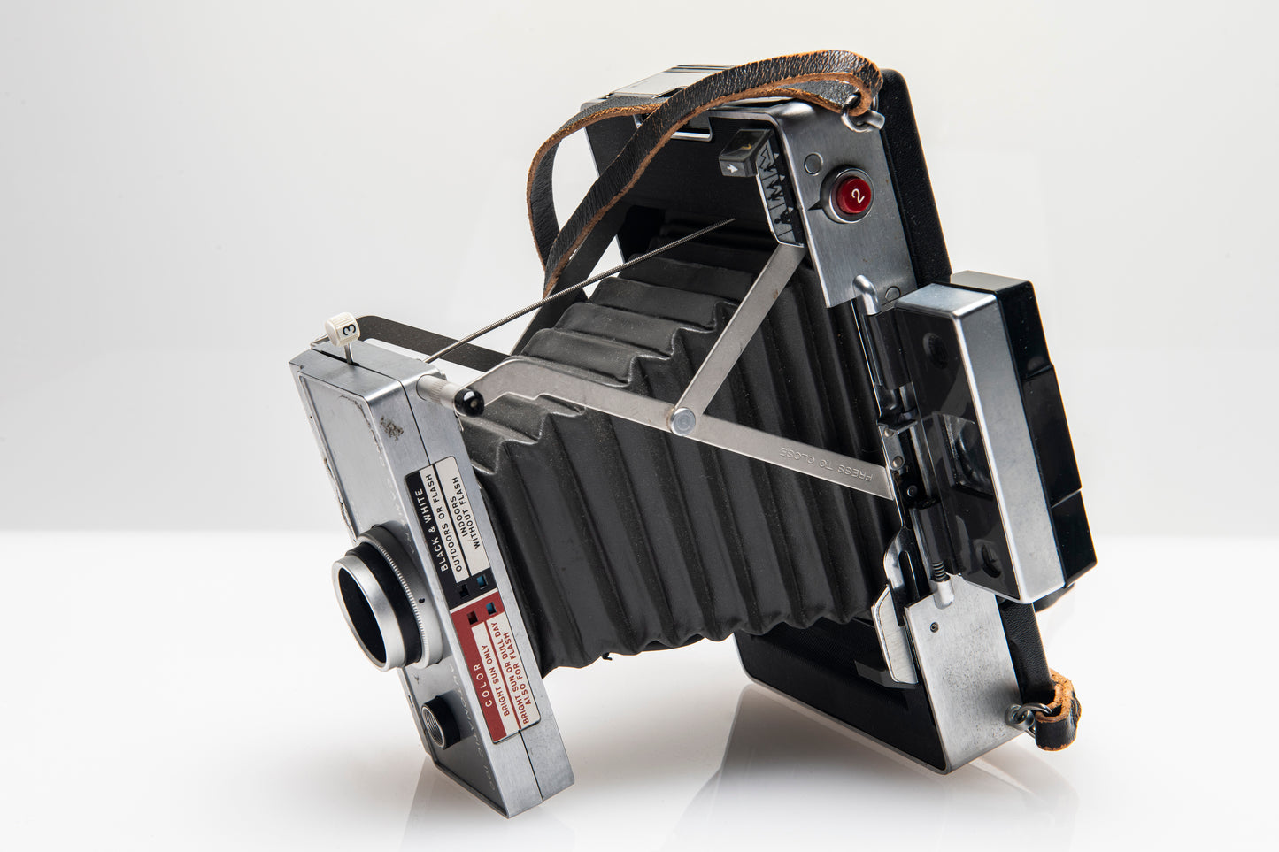 Polaroid Land Camera Automatic 100