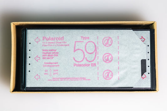 30 Sheets Polaroid - Type 59 - Exp 2005