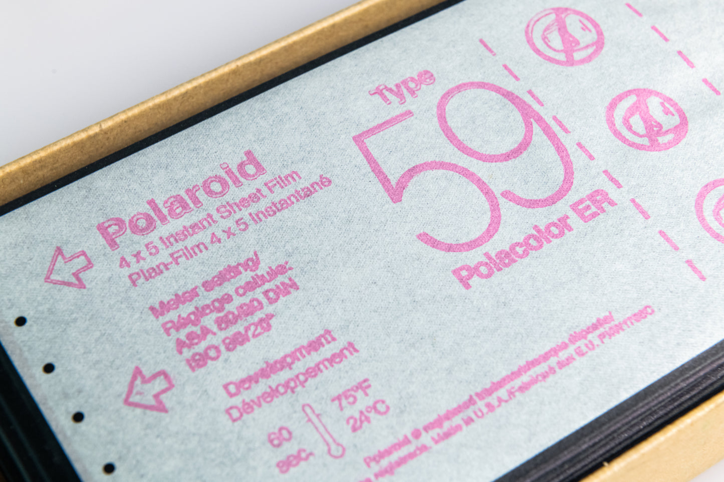 30 Sheets Polaroid - Type 59 - Exp 2005