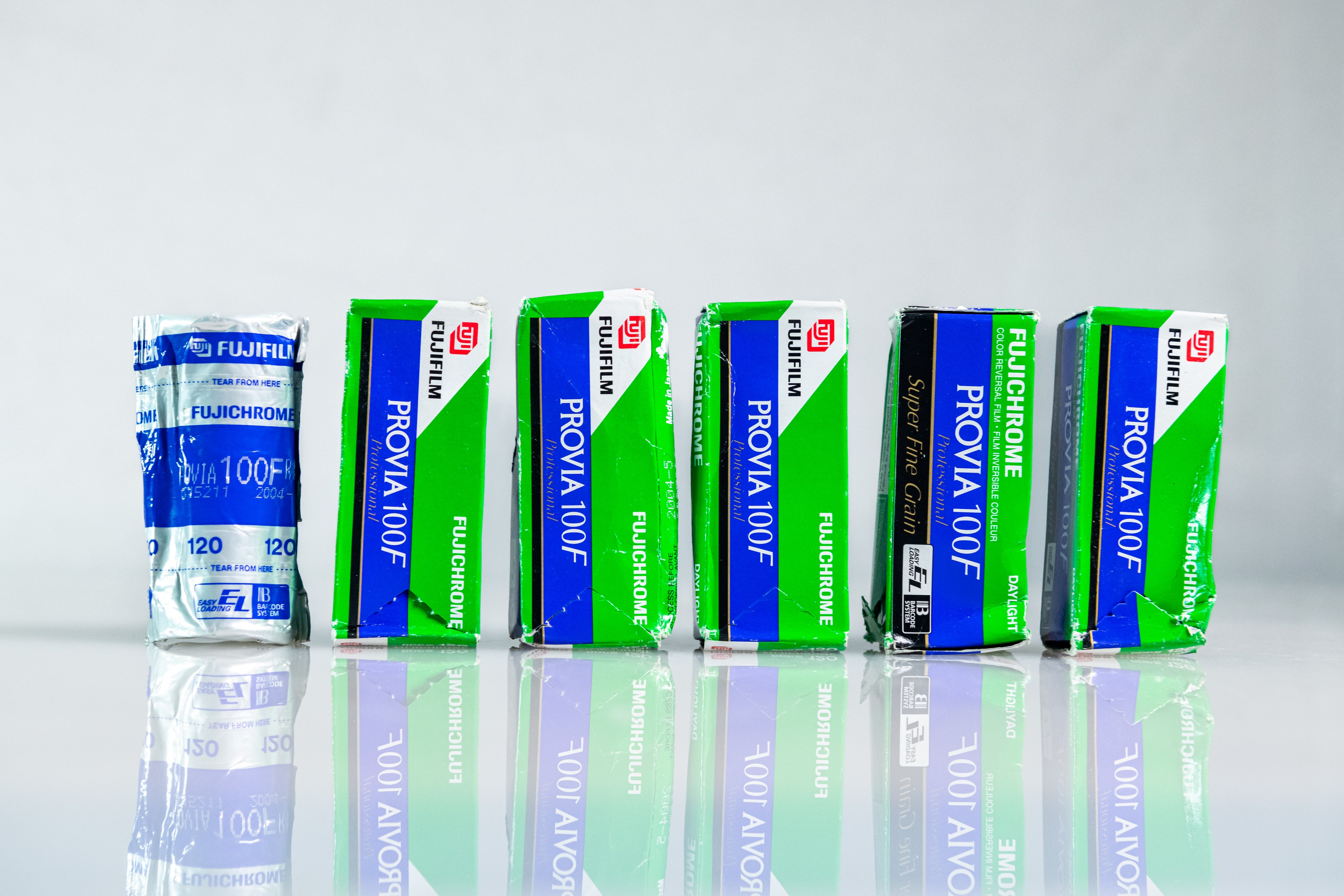 6 Rolls Fuji Provia 100F 120mm - Exp 2004 – KWAKUSHOP