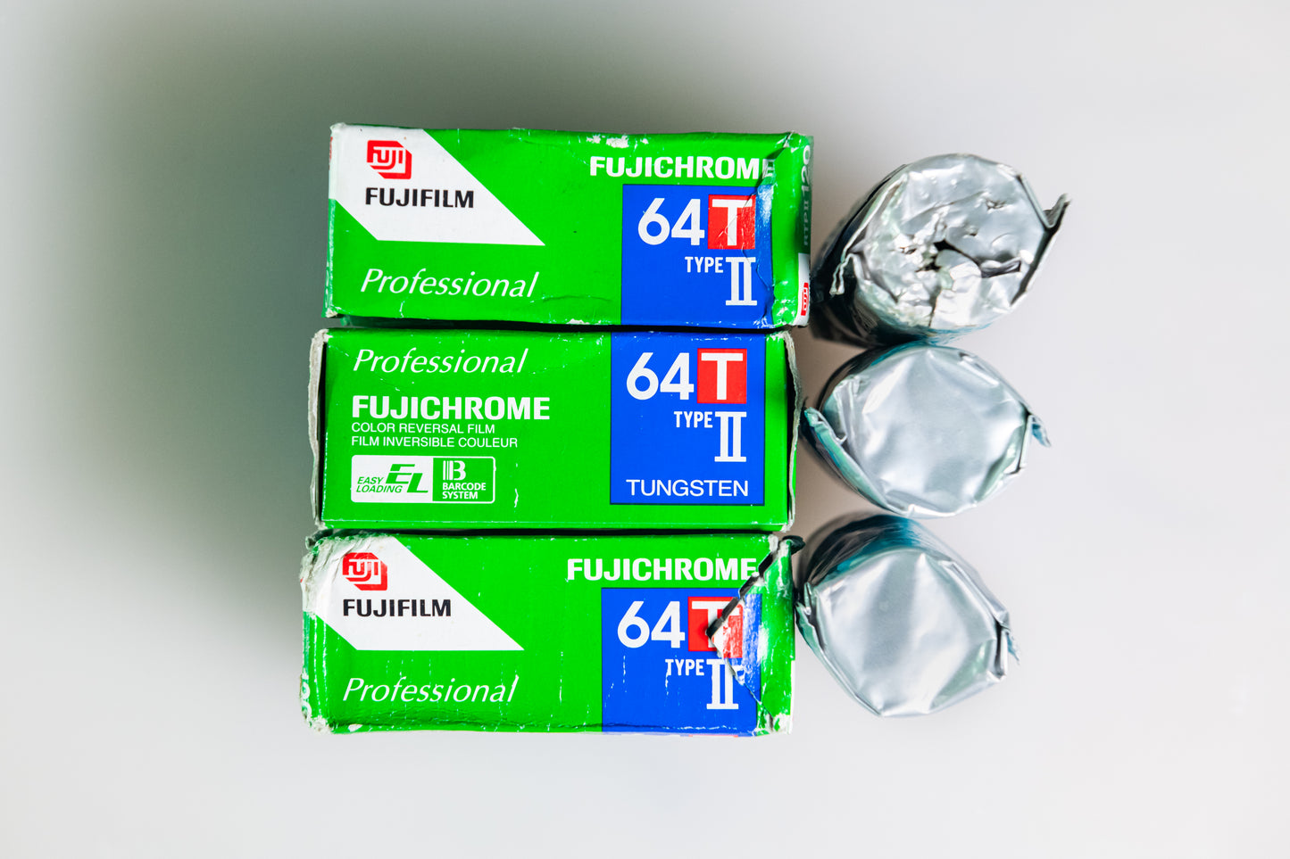 9 Rolls Fuji 64T Type II (Tungsten) 120mm - Exp 2003