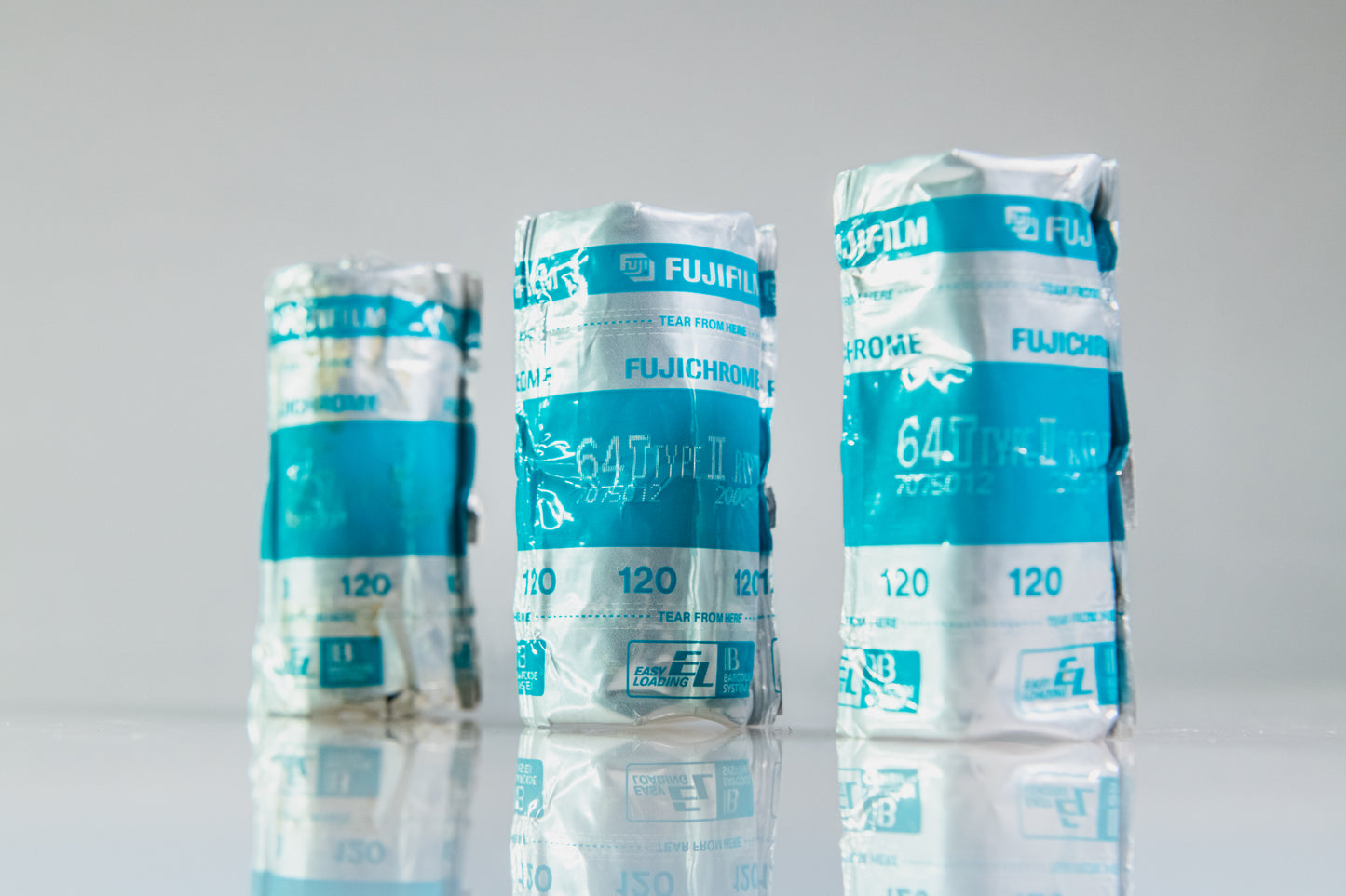 9 Rolls Fuji 64T Type II (Tungsten) 120mm - Exp 2003