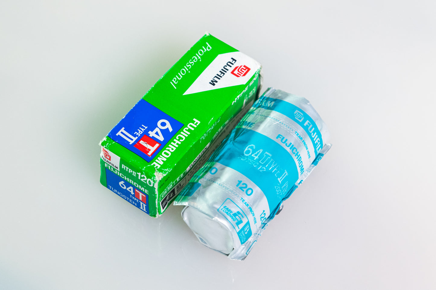 9 Rolls Fuji 64T Type II (Tungsten) 120mm - Exp 2003