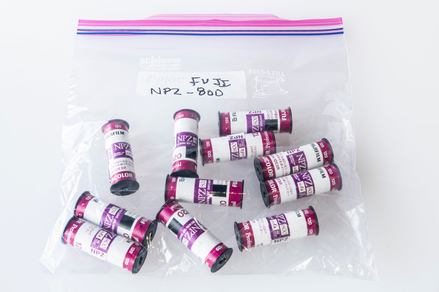 11 Rolls Fuji NPZ 800 120mm - Exp 2006