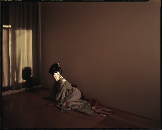 Geisha in Tatami Light